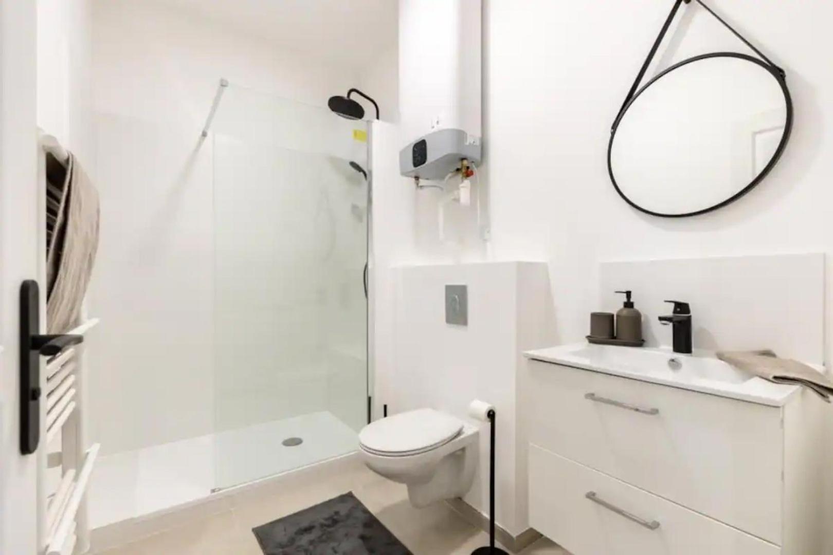 T2 Cocoon In The Heart Of Cours Julien | By Airnest Apartment Marseille Bagian luar foto